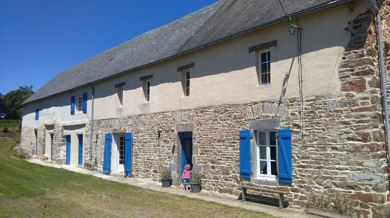 Le Douitel Bed & Breakfast Roncey Exterior foto